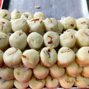 Malaipeda (White)